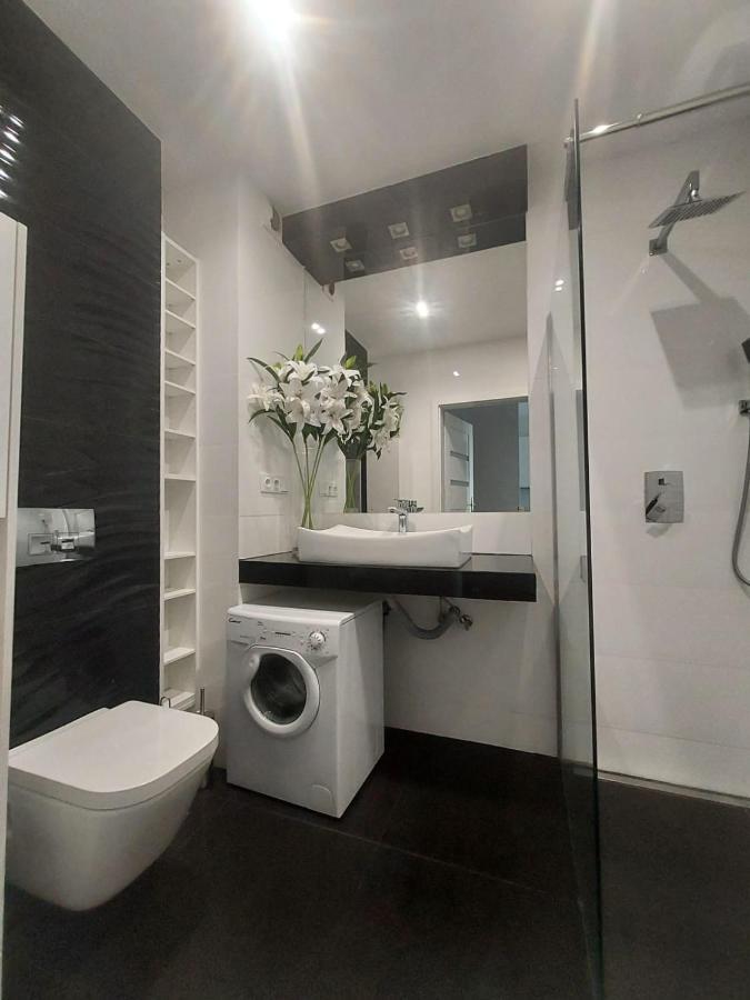 Modern Apartment - Francuska Park Katowice Bagian luar foto